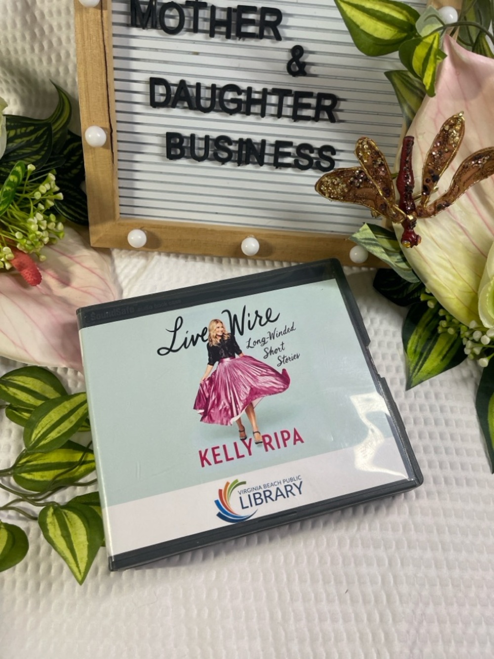 Live Wire by Kelly Ripa Audiobook CD - Pink Dress Cover